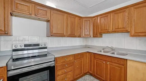 14830 Naranja Lakes Boulevard Homestead FL 33032