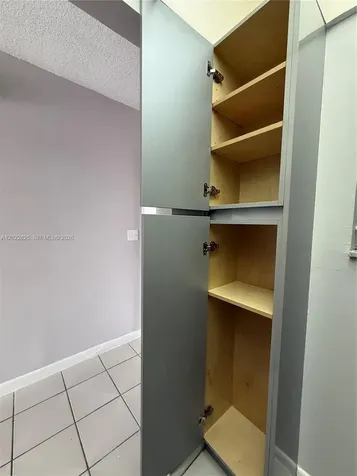 6820 W Flagler Street Miami FL 33144