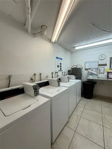 6820 W Flagler Street Miami FL 33144
