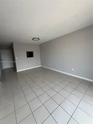 6820 W Flagler Street Miami FL 33144