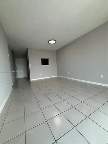 6820 W Flagler Street Miami FL 33144