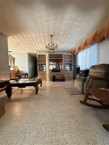 6820 W Flagler Street Miami FL 33144