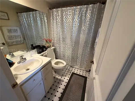 964 Springdale Circle Palm Springs FL 33461