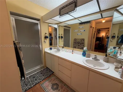964 Springdale Circle Palm Springs FL 33461