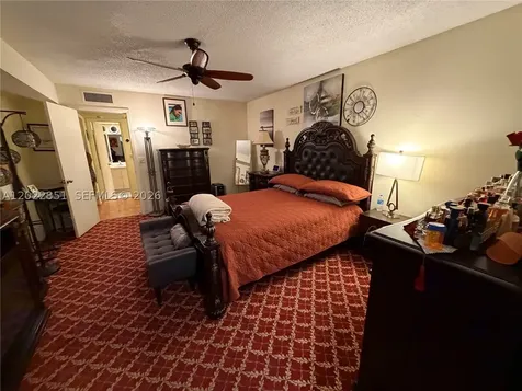 964 Springdale Circle Palm Springs FL 33461