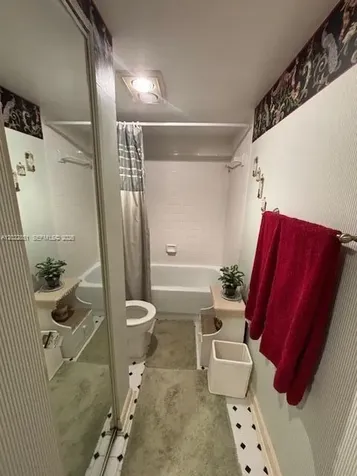 964 Springdale Circle Palm Springs FL 33461