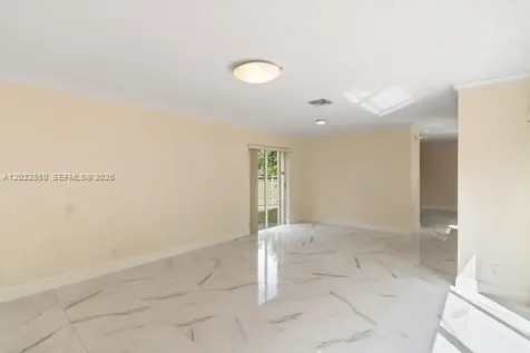 11009 Mainsail Drive Cooper City FL 33026