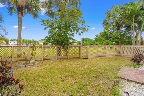11009 Mainsail Drive Cooper City FL 33026