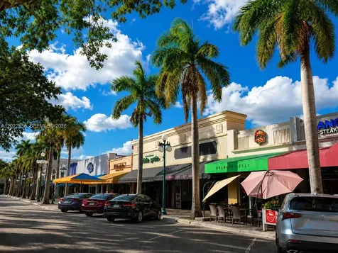 2225 Polk Street Hollywood FL 33020