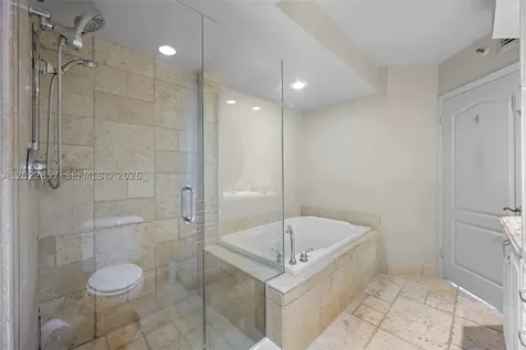 20185 E Country Club Drive Aventura FL 33180