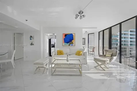 20185 E Country Club Drive Aventura FL 33180