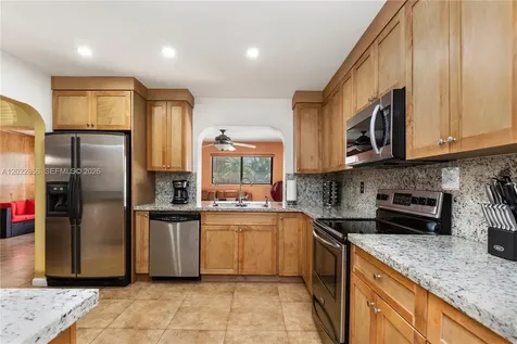 321 NW 96th Avenue Pembroke Pines FL 33024