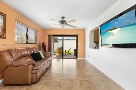 321 NW 96th Avenue Pembroke Pines FL 33024