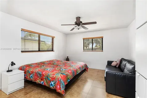 321 NW 96th Avenue Pembroke Pines FL 33024