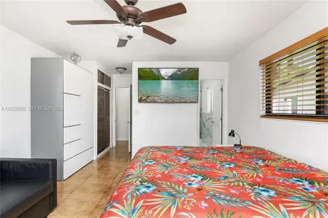 321 NW 96th Avenue Pembroke Pines FL 33024