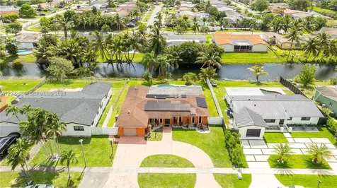 321 NW 96th Avenue Pembroke Pines FL 33024