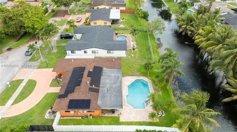 321 NW 96th Avenue Pembroke Pines FL 33024