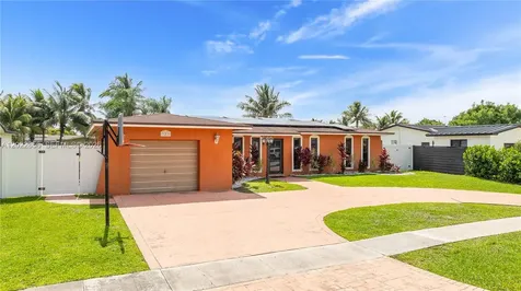 321 NW 96th Avenue Pembroke Pines FL 33024