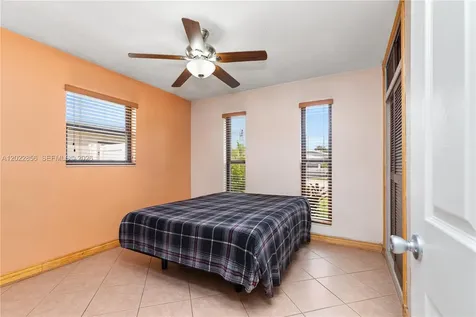 321 NW 96th Avenue Pembroke Pines FL 33024
