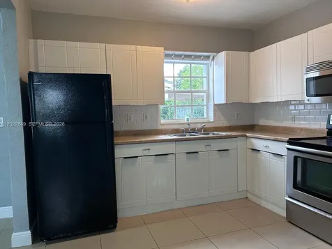 1795 NE 175th Street North Miami Beach FL 33162