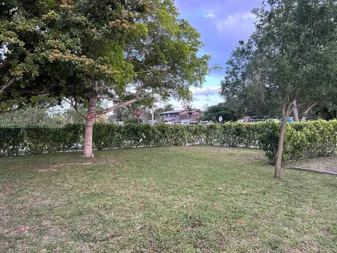 1795 NE 175th Street North Miami Beach FL 33162