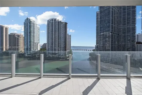 300 Biscayne Blvd Way Miami FL 33131