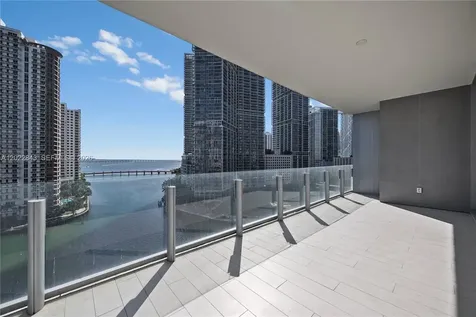 300 Biscayne Blvd Way Miami FL 33131