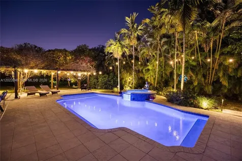7290 SW 77th Terrace Miami FL 33143