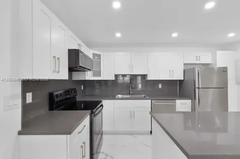 19390 Collins Avenue Sunny Isles Beach FL 33160