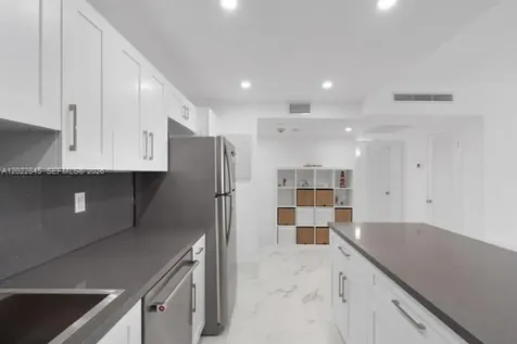 19390 Collins Avenue Sunny Isles Beach FL 33160