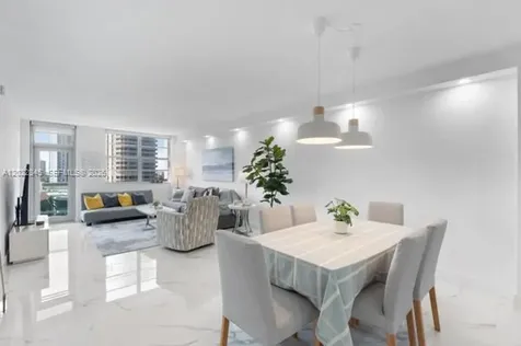 19390 Collins Avenue Sunny Isles Beach FL 33160