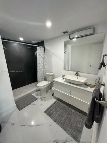 19390 Collins Avenue Sunny Isles Beach FL 33160