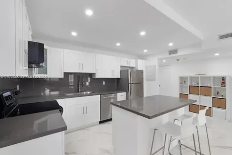 19390 Collins Avenue Sunny Isles Beach FL 33160
