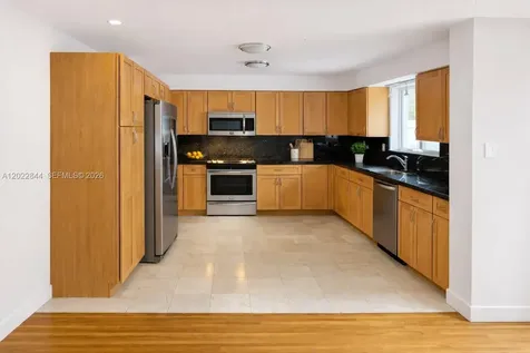 2965 W Trade Avenue Miami FL 33133
