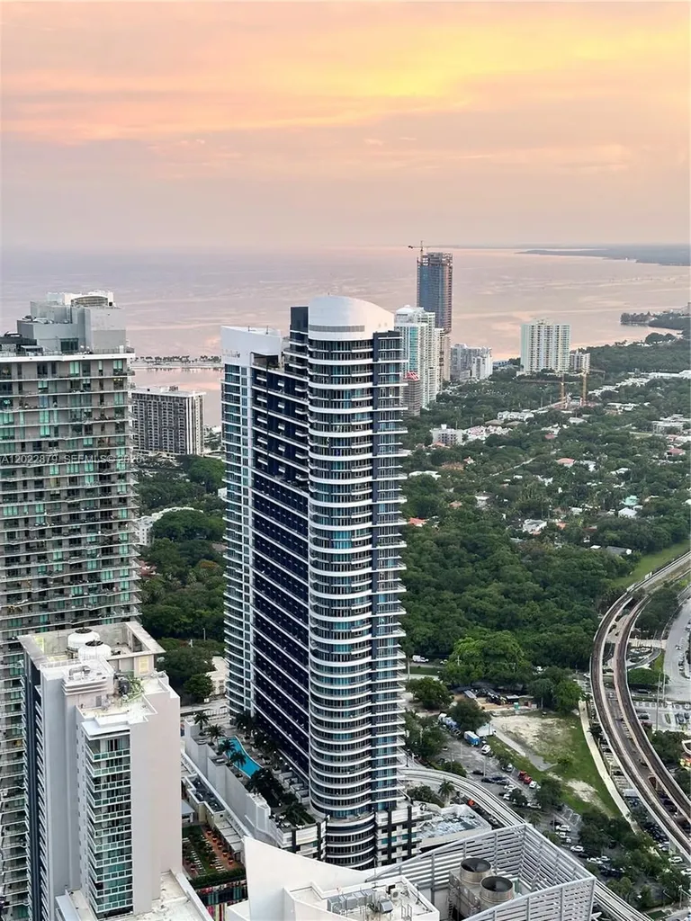 60 SW 13th Street Miami FL 33130