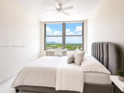 2899 Collins Avenue Miami Beach FL 33140