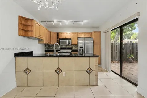 1530 W Harmony Lake Circle Davie FL 33324