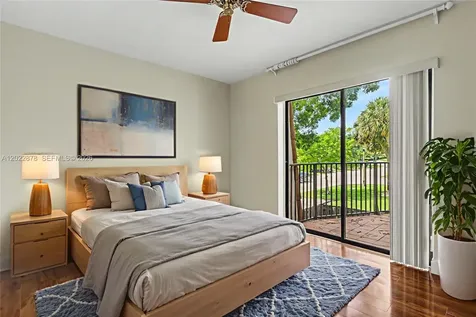 1530 W Harmony Lake Circle Davie FL 33324
