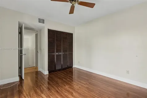 1530 W Harmony Lake Circle Davie FL 33324