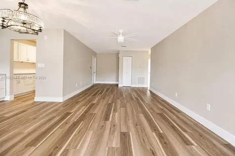 7332 Bay Hill Drive Hialeah FL 33015