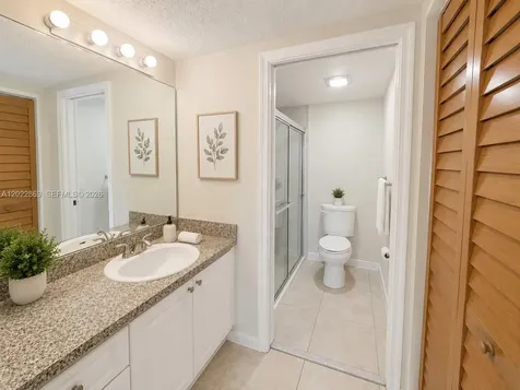 1200 SW 125th Avenue Pembroke Pines FL 33027