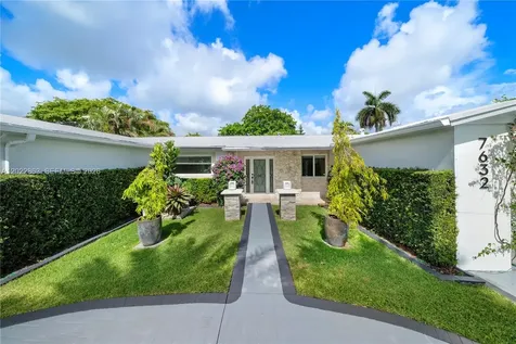 7632 SW 96th Court Miami FL 33173