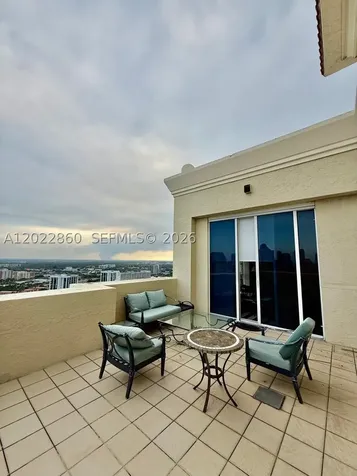 19501 W Country Club Drive Aventura FL 33180