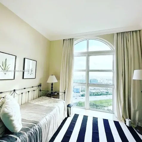 19501 W Country Club Drive Aventura FL 33180