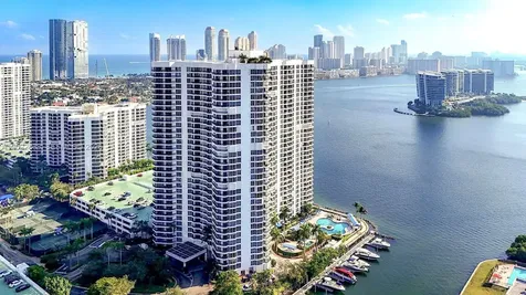 3530 Mystic Pointe Drive Aventura FL 33180