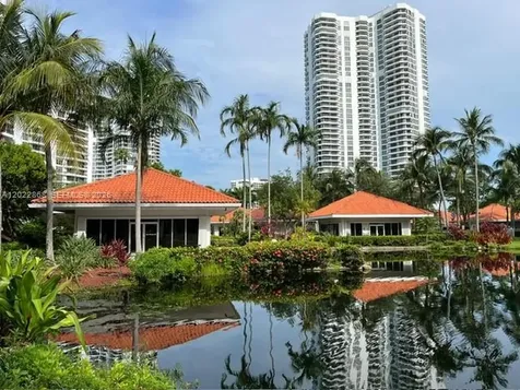 3530 Mystic Pointe Drive Aventura FL 33180