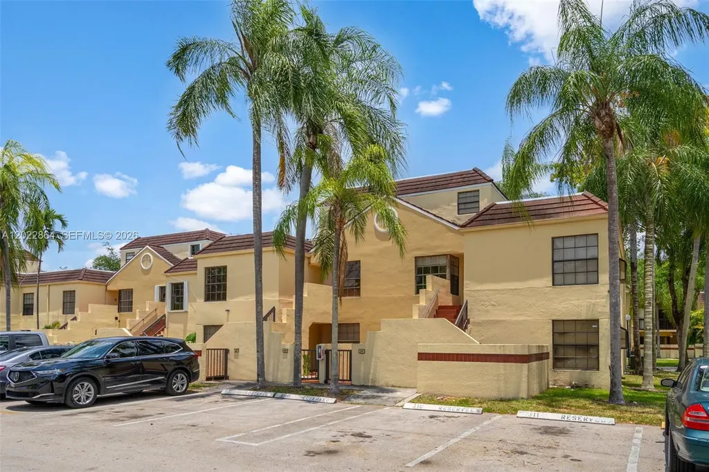 12927 SW 88th Lane Miami FL 33186