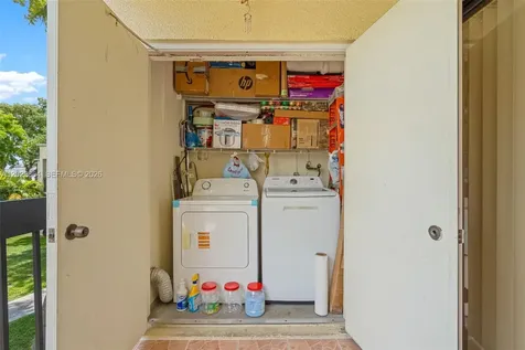 12927 SW 88th Lane Miami FL 33186