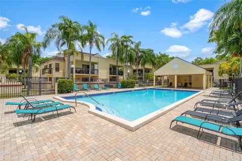 12927 SW 88th Lane Miami FL 33186