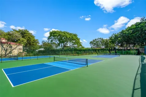 12927 SW 88th Lane Miami FL 33186